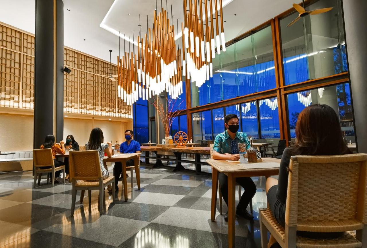Swiss-Belresort Dago Heritage Bandung Exterior foto