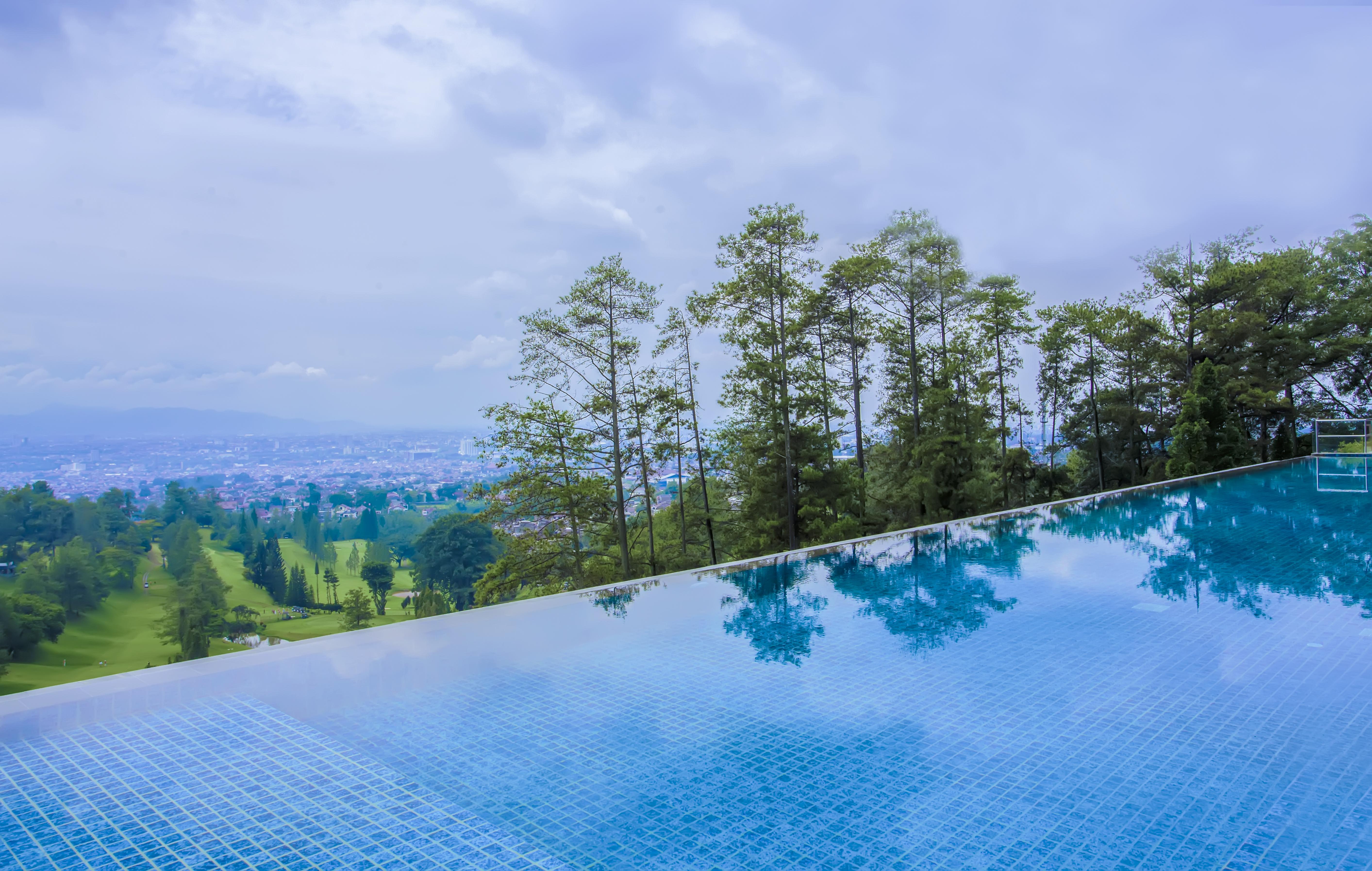 Swiss-Belresort Dago Heritage Bandung Exterior foto